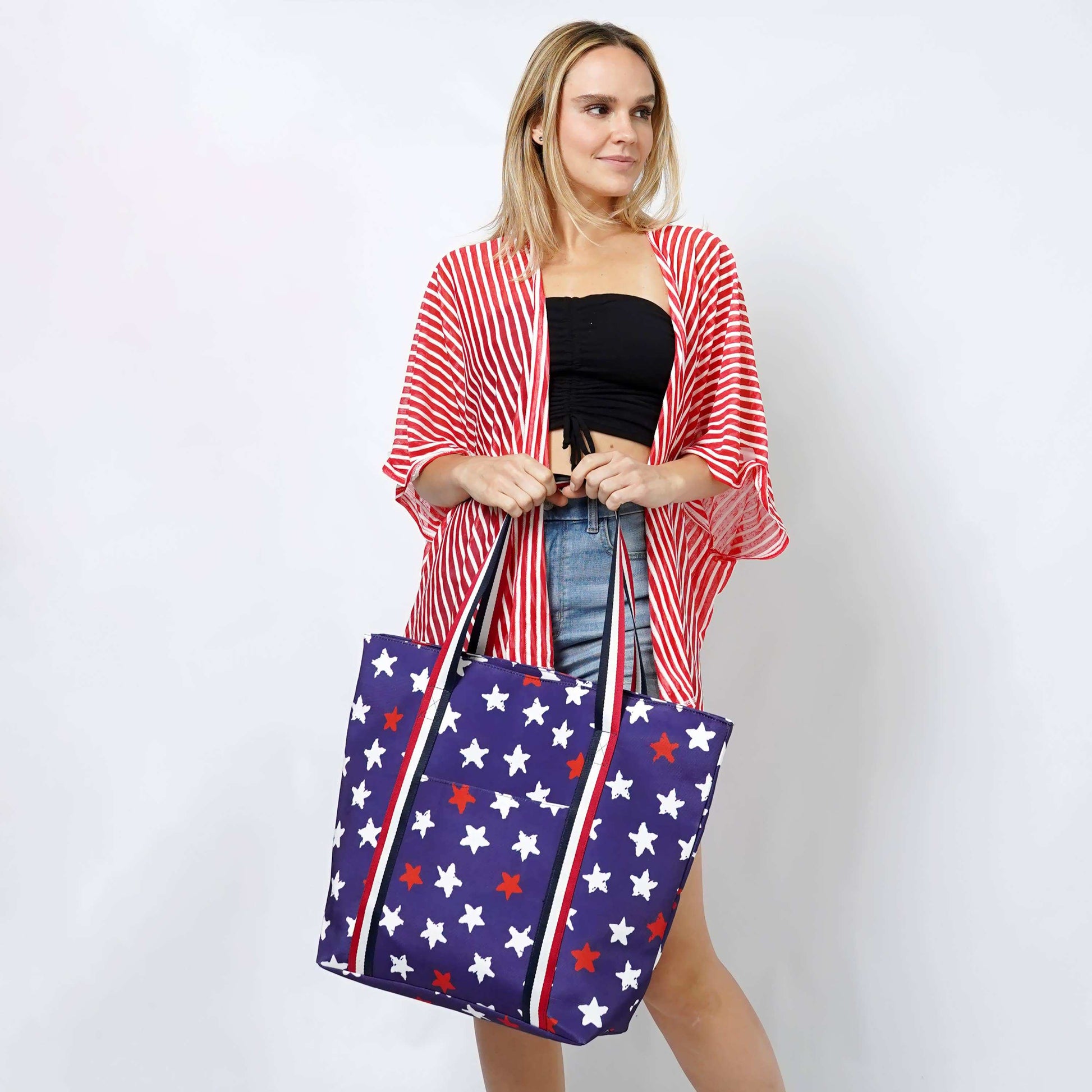 American Flag Print Summer Tote BagAmerican Flag Print Tote Bag 

- Zipper Closure
- One Small Zipped Pocket Inside
- Size: 15.25" L x 19" W (5.5" Wide Bottom)
- 100% Polyester

**Light Weight, PerfecAmerican Flag Print Summer Tote BagFashion CityScrub Angel & Accessories 